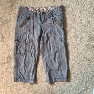 Arizona jeans Co. capris